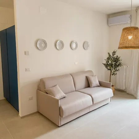Pacuvio36 - Center