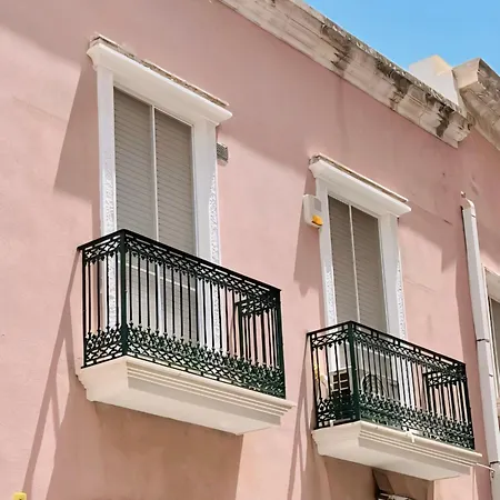 Pacuvio36 - Center Brindisi